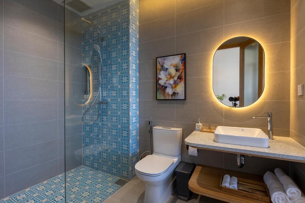 The Stay Saigon Riverfront Go Cong Экстерьер фото